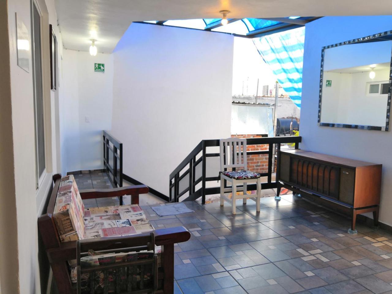 Hostal Maple Querétaro Exterior foto